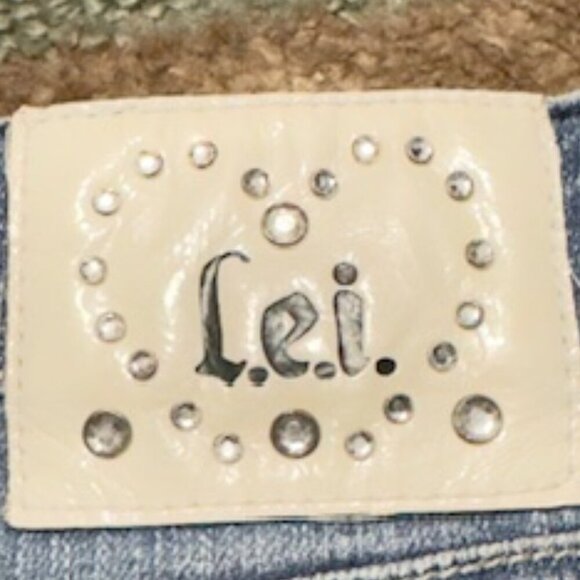 L.e.i. Ashley Trouble Mini Denim Skirt Juniors 13 Cotton Spandex Blend - Picture 3 of 8